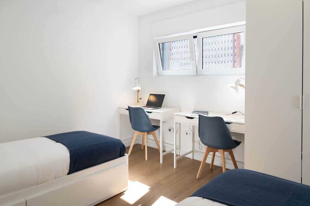 Deluxe c/ Estacionamento - foto