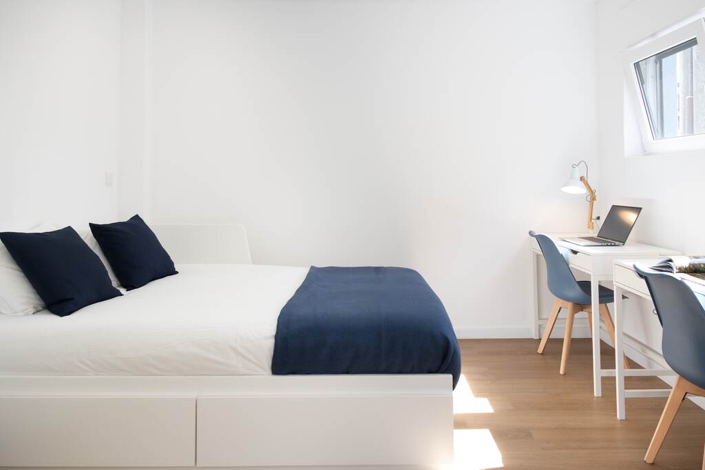 Deluxe c/ Estacionamento - foto