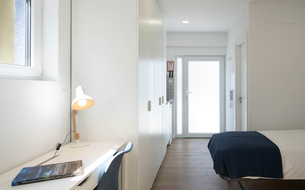 Deluxe c/ Estacionamento - foto